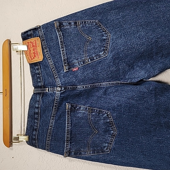 Levi's 550 Straight Leg Jeans SZ. 34x30 - Picture 6 of 8